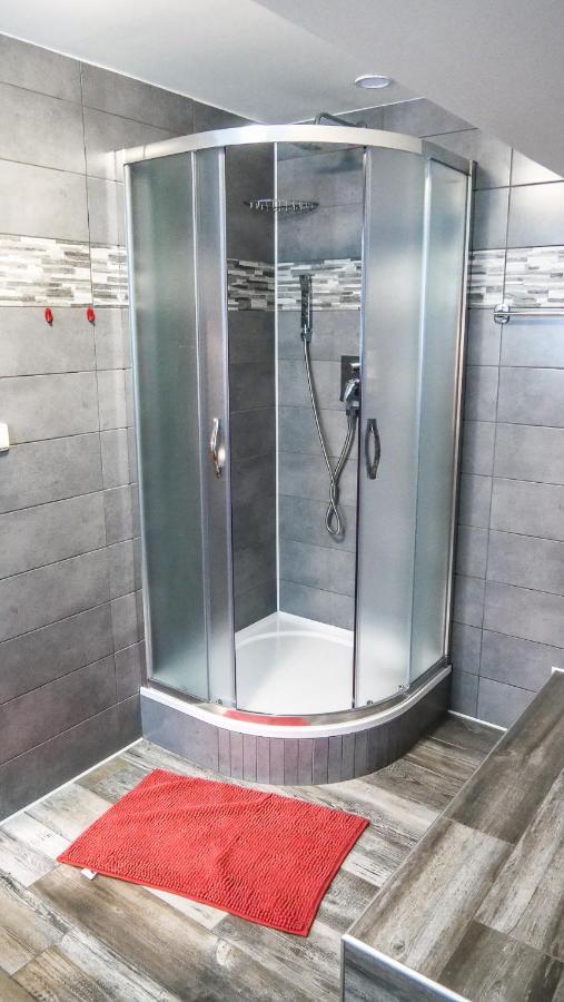 Penzion Na Hradbach Louny Ngoại thất bức ảnh
