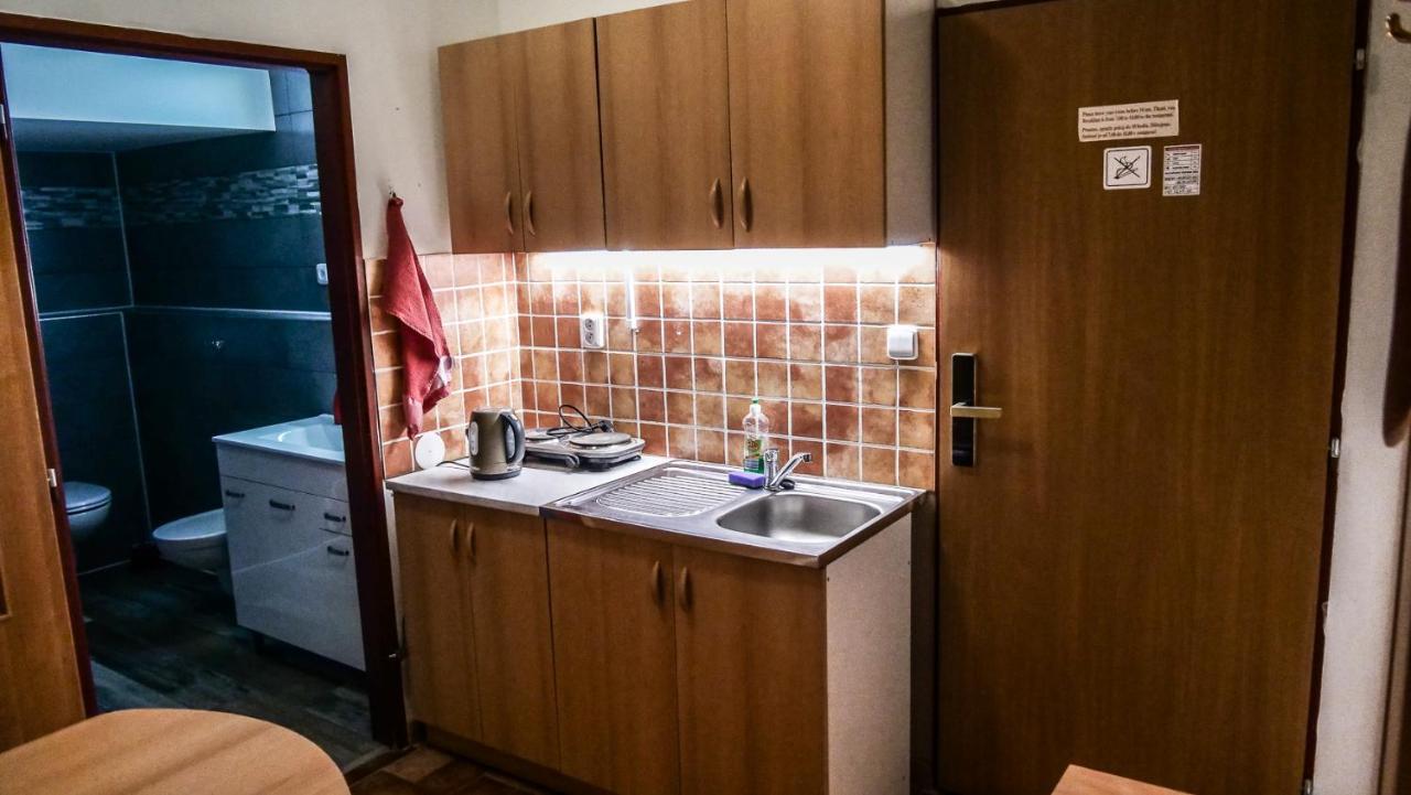Penzion Na Hradbach Louny Ngoại thất bức ảnh